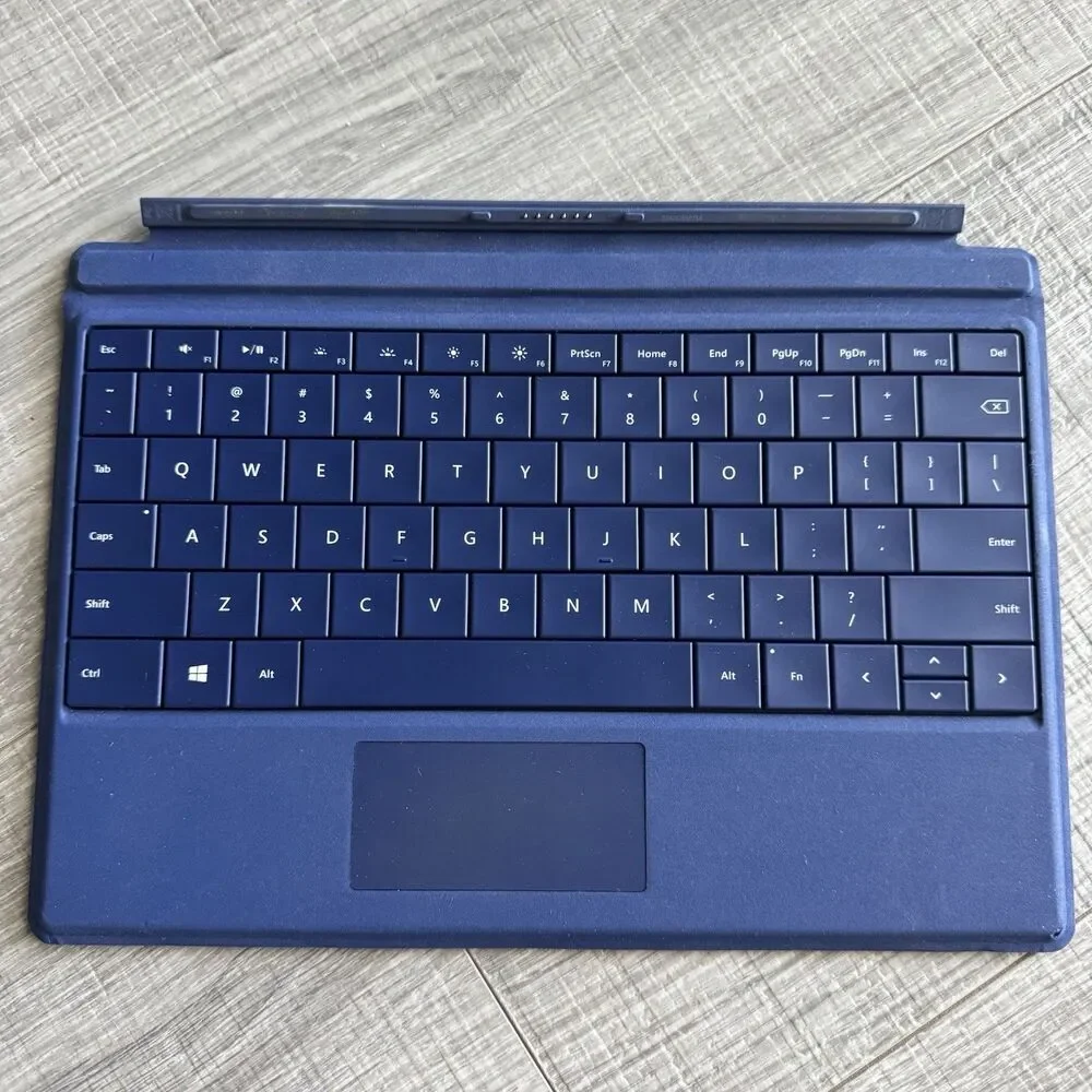 Microsoft Surface 3 Type Cover Backlit Keyboard 10.8